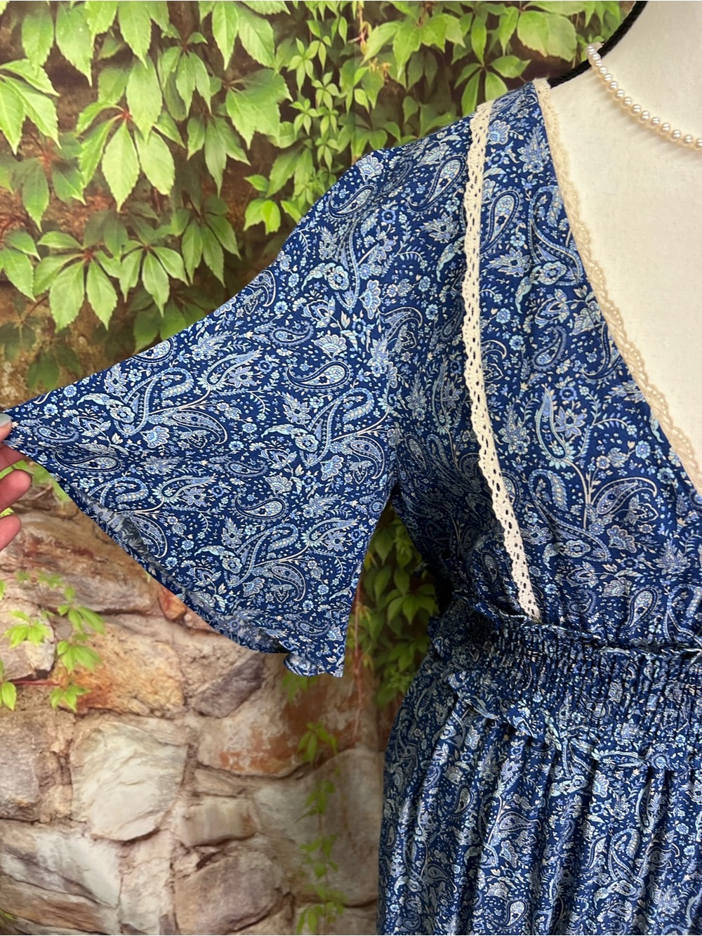 NWT ZARA Blue Floral Deep V-Neck Cottagecore Flutter Sleeve Maxi Dress, M - Picture 4 of 12
